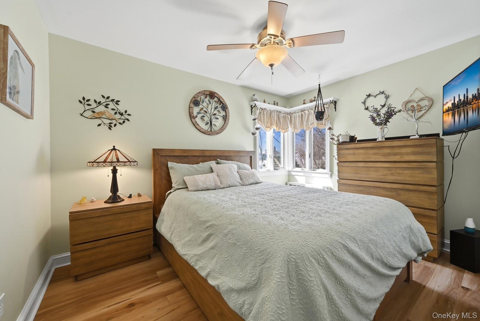 628 Peter Paul Drive, West Islip, NY 11795