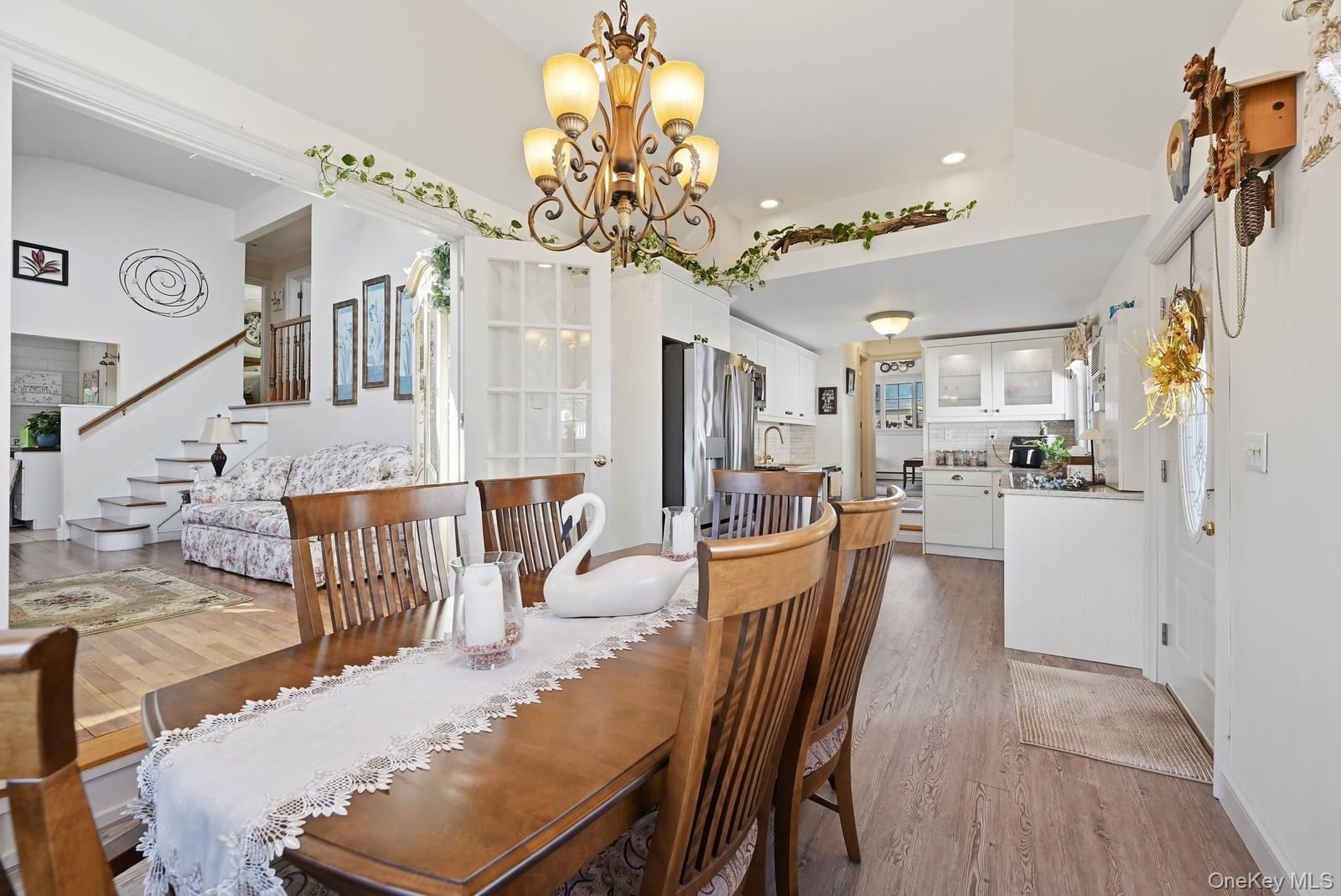 628 Peter Paul Drive, West Islip, NY 11795