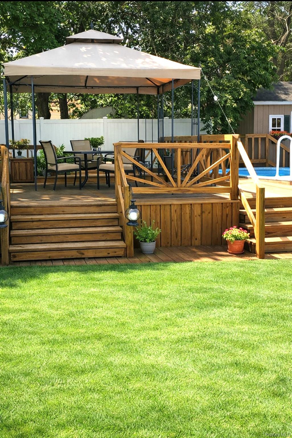 628 Peter Paul Drive, West Islip, NY 11795