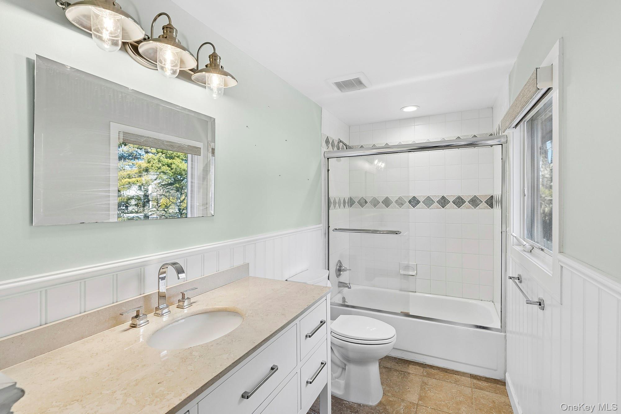 39 Tanners Neck Lane, Westhampton, NY 11977