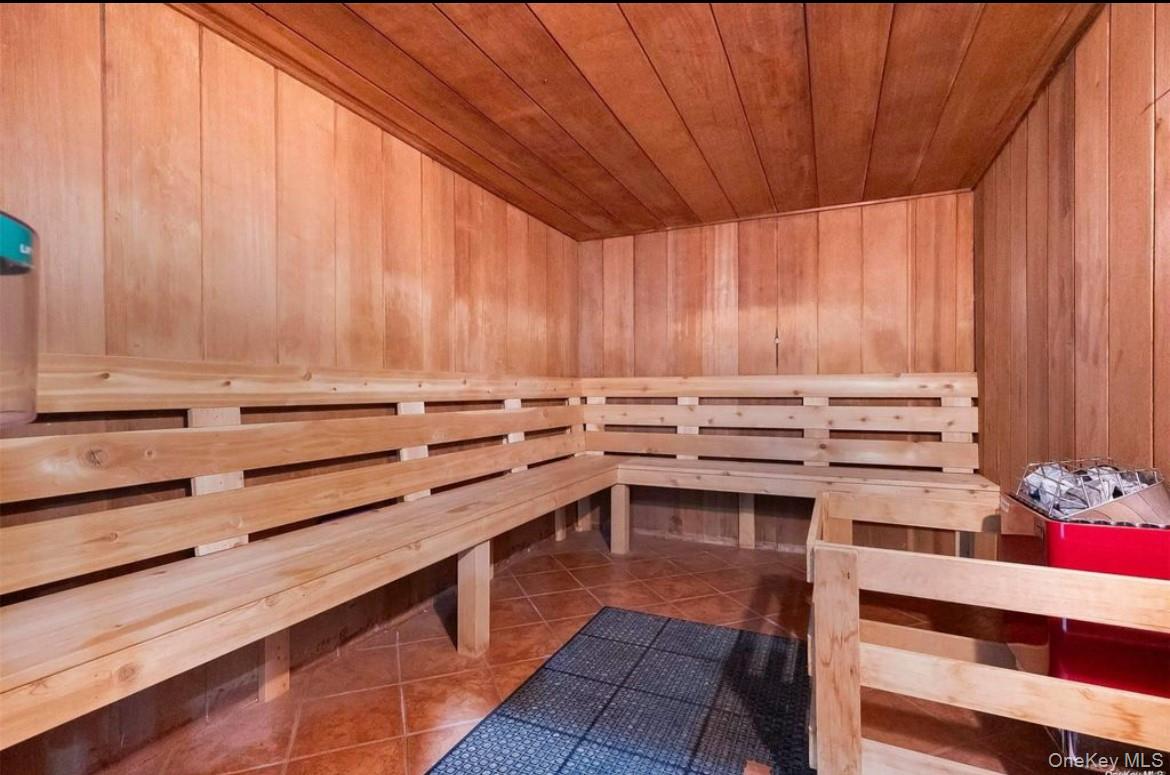 474 Daryl Drive, Medford, NY 11763