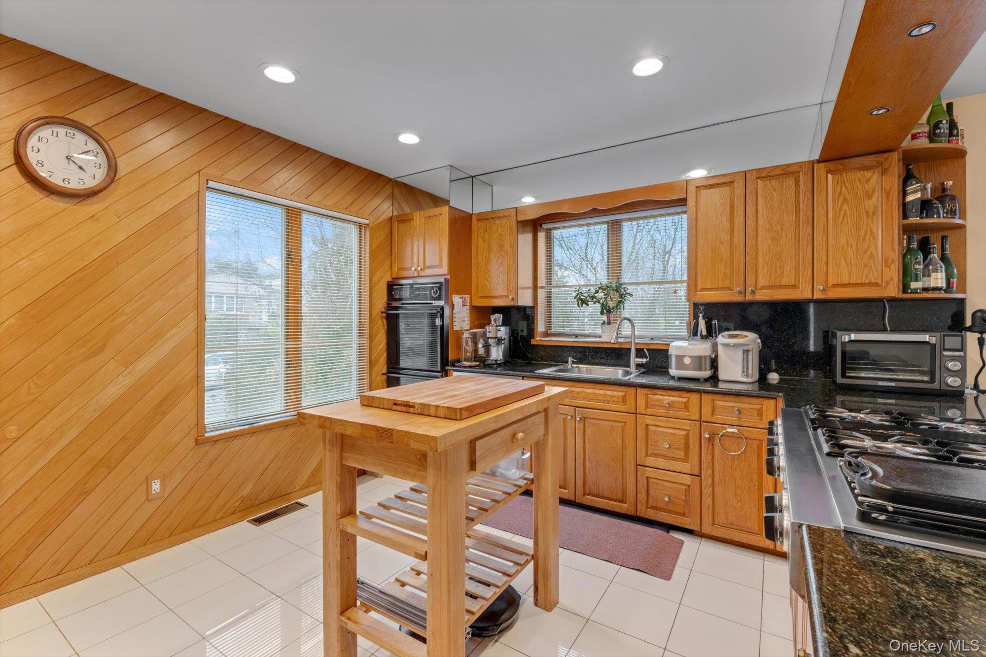 217-63 Corbett Road, Bayside, NY 11361