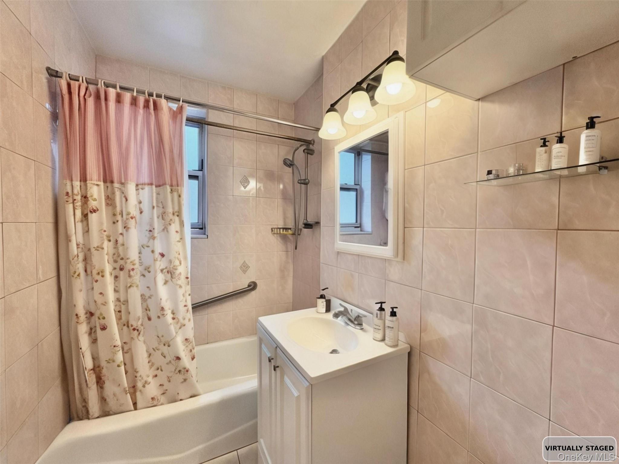 26-21 Union Street # 2D, Flushing, NY 11354