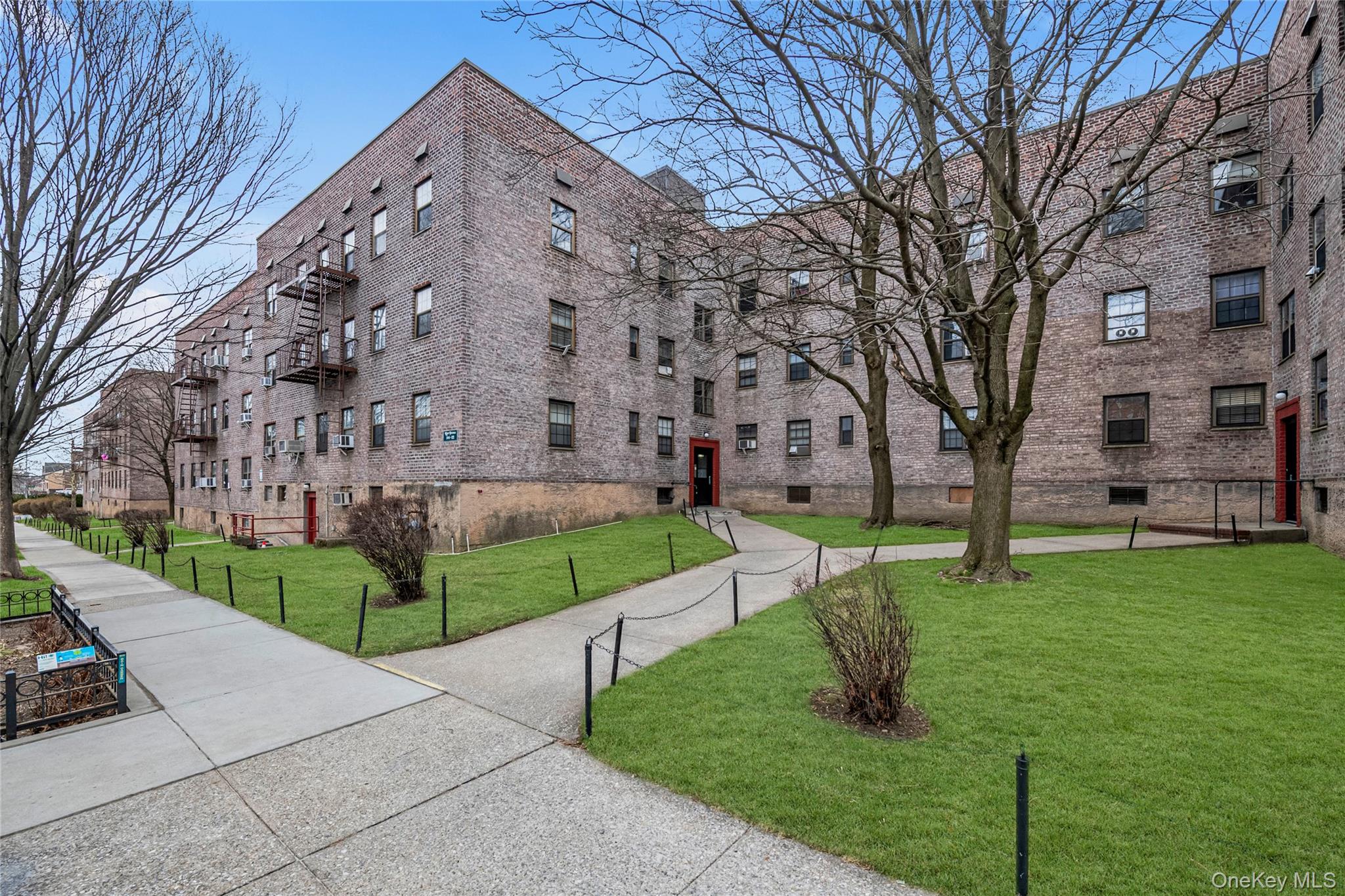 144-22 78th Avenue # 3K, Flushing, NY 11367