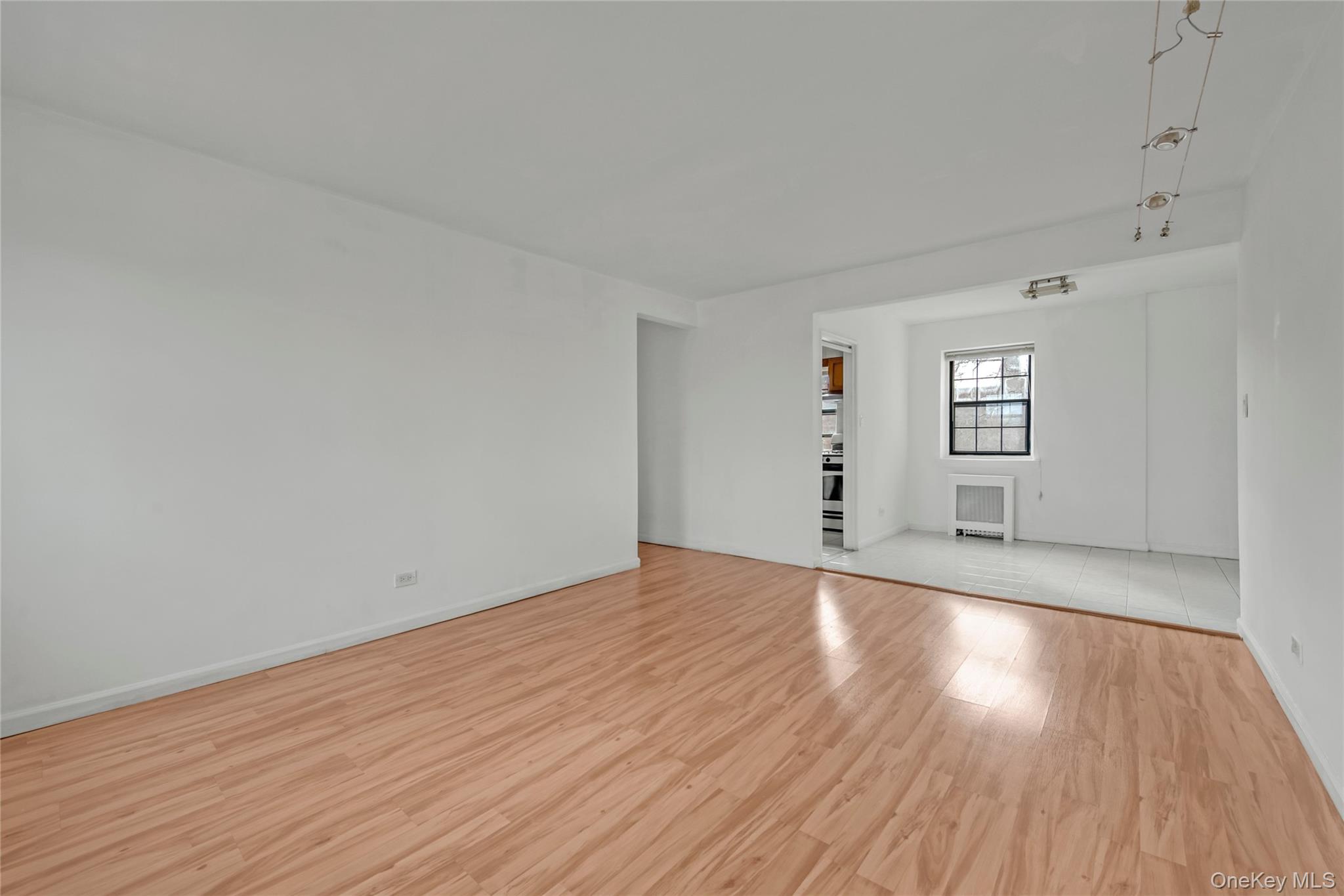 144-22 78th Avenue # 3K, Flushing, NY 11367