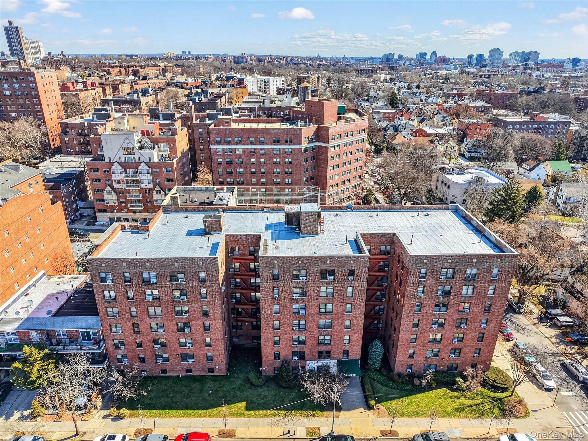 8385 116th Street # 4L, Kew Gardens, NY 11418