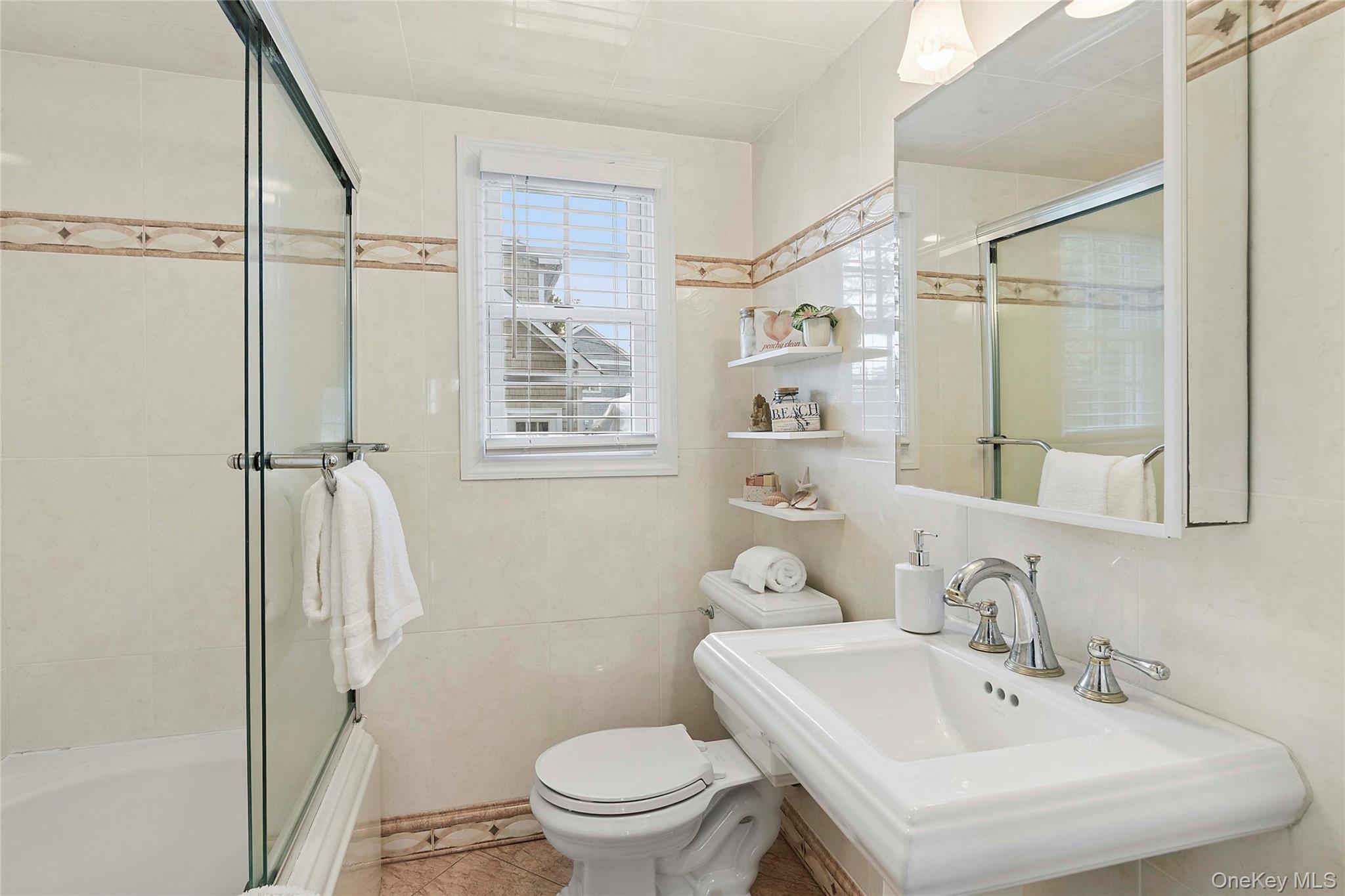 38 East Beach Drive, Southampton, NY 11968