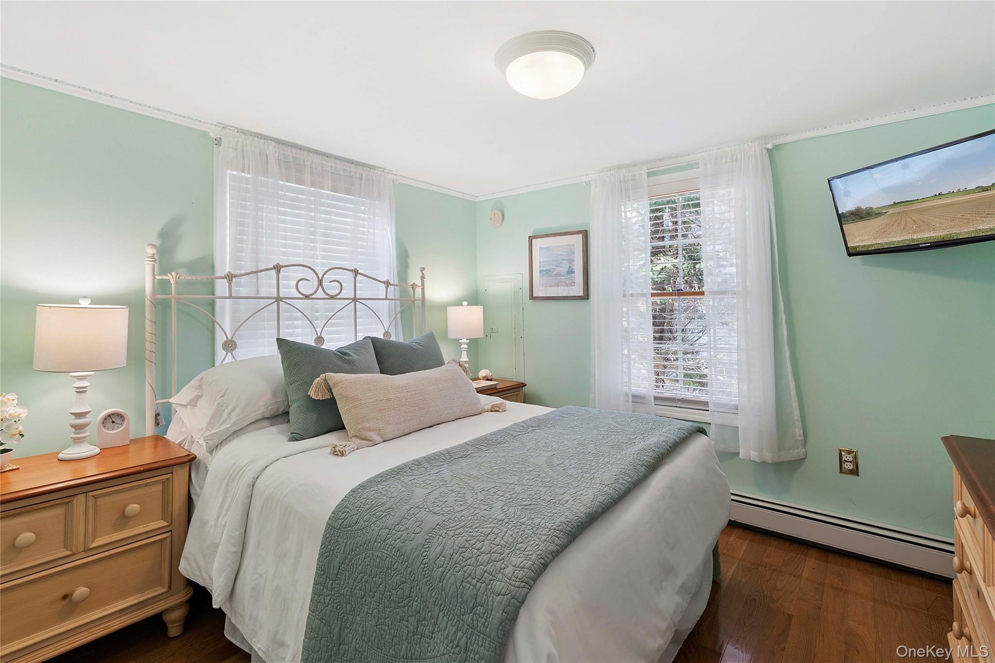 38 East Beach Drive, Southampton, NY 11968