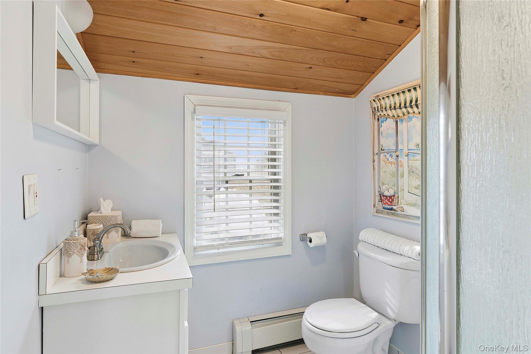 38 East Beach Drive, Southampton, NY 11968