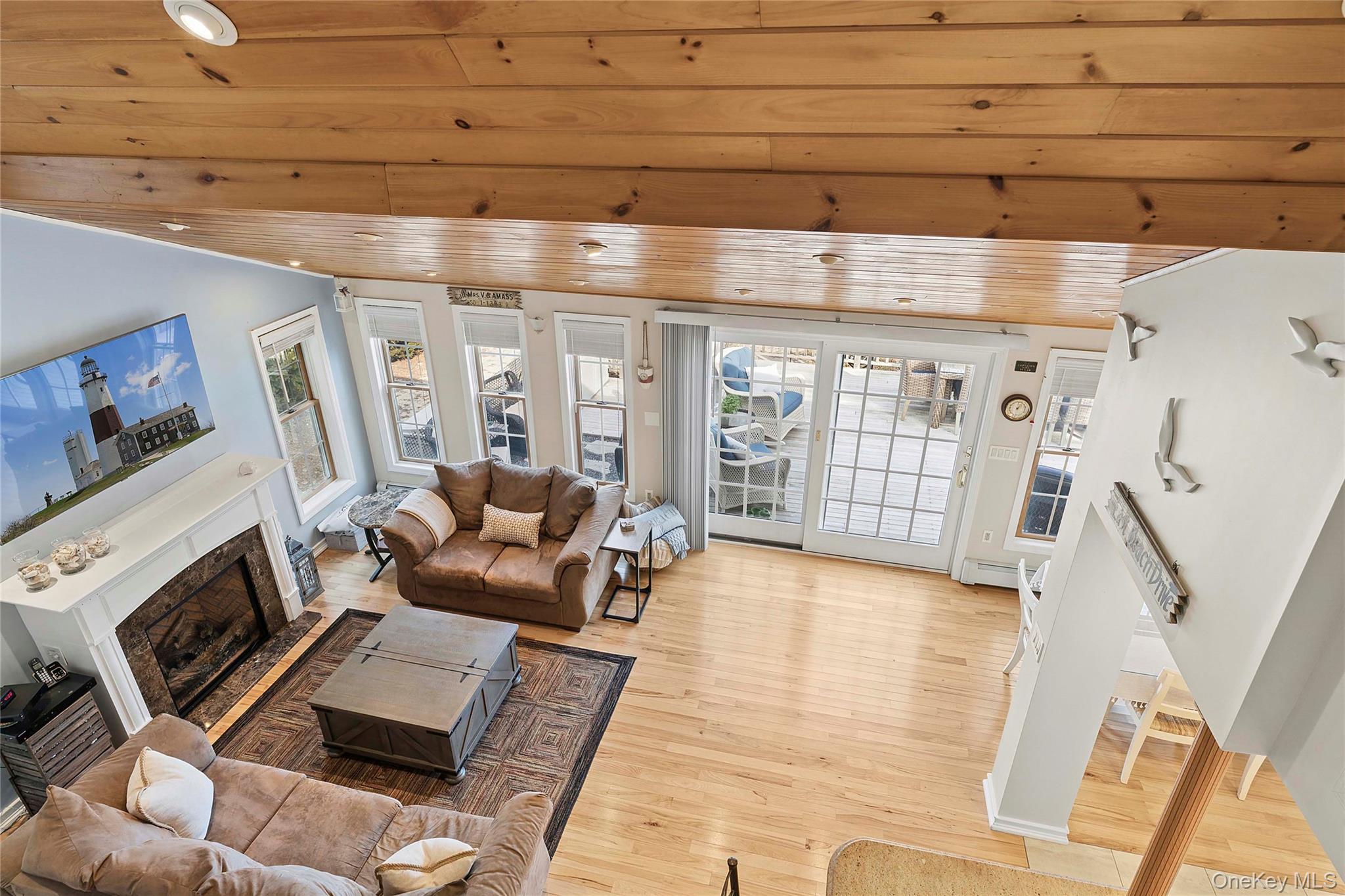 38 East Beach Drive, Southampton, NY 11968