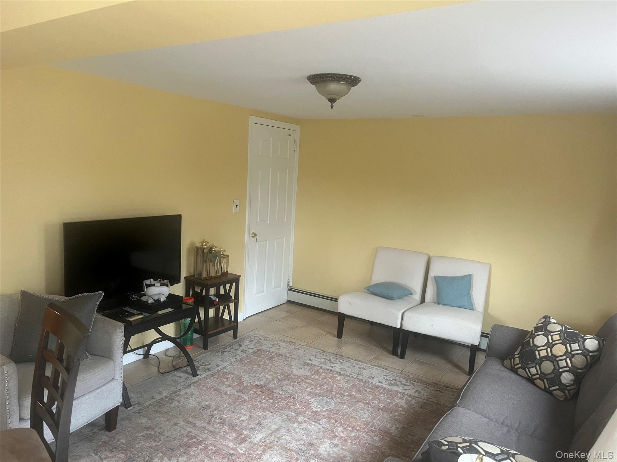 13 Summitt Place, Valhalla, NY 10595