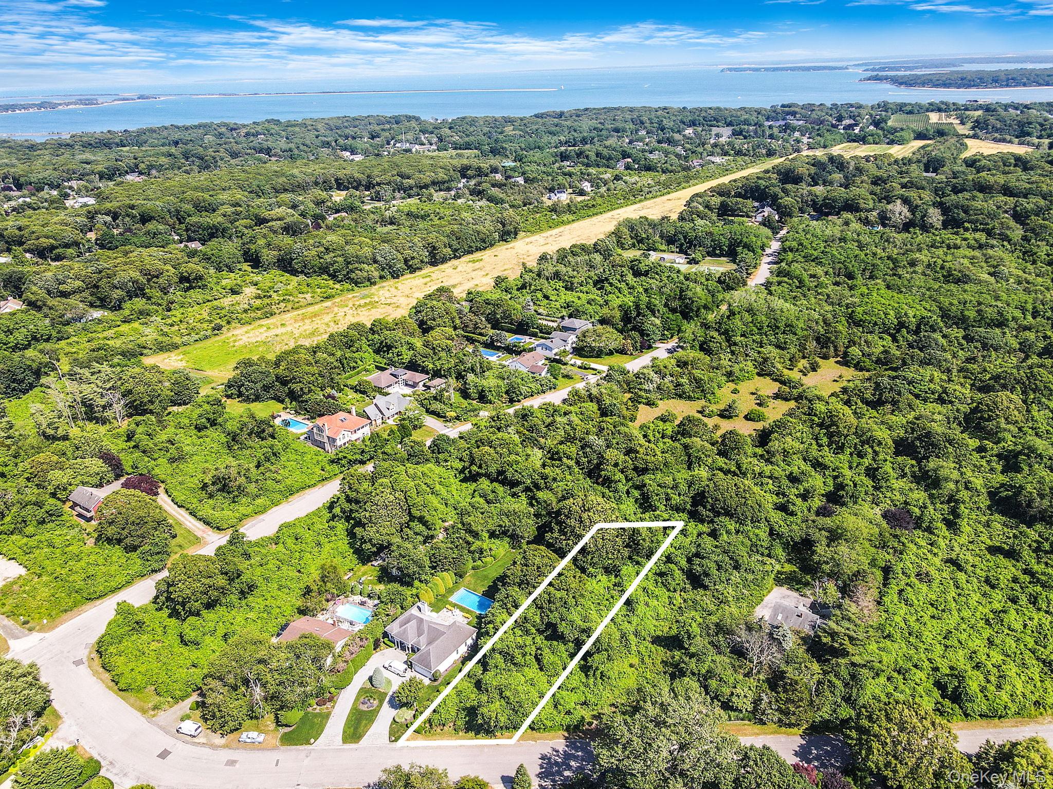 345 The Strand, East Marion, NY 11939