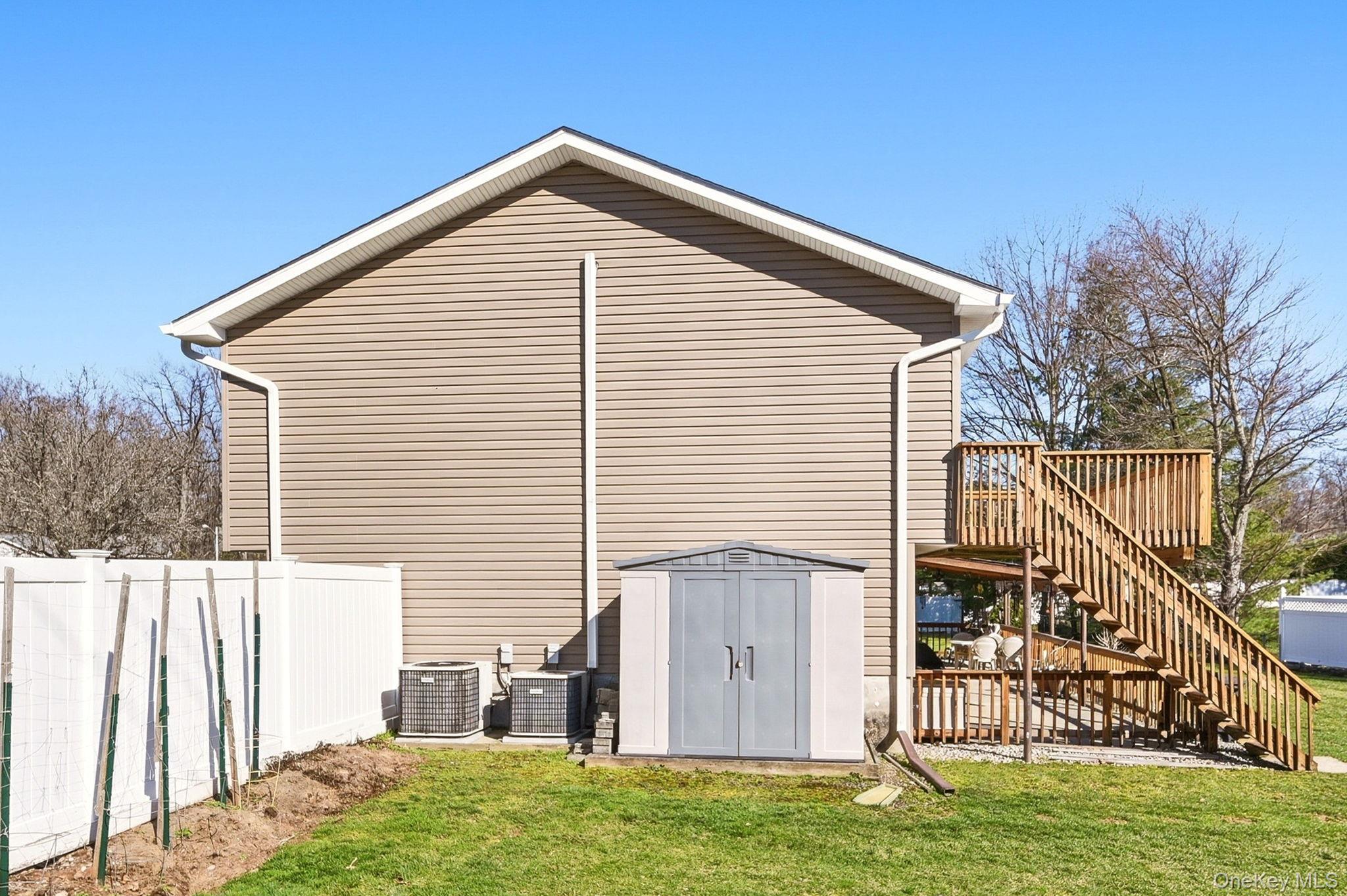 1 Penny Lane, West Nyack, NY 10994