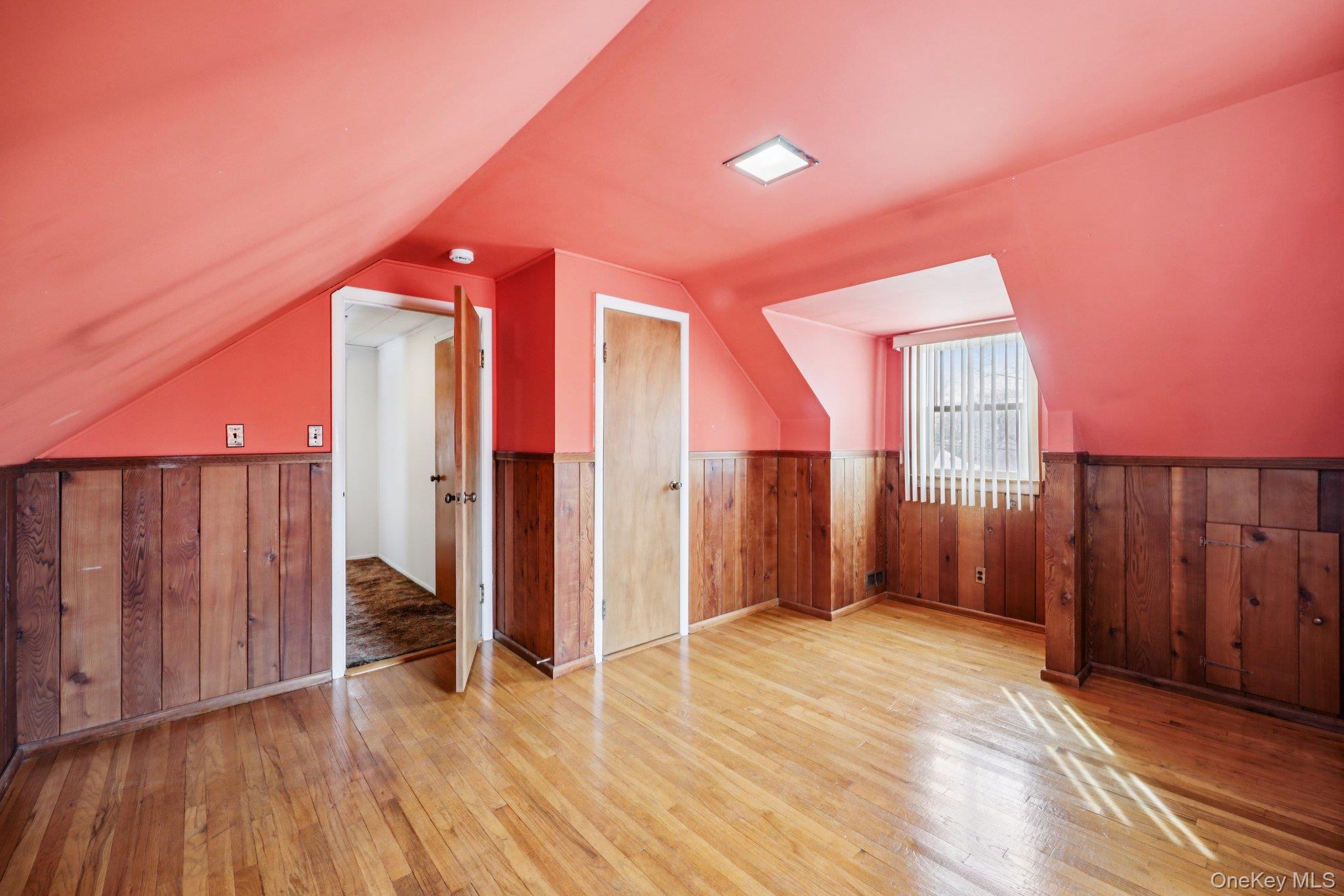 132 Albertson Parkway, Albertson, NY 11507