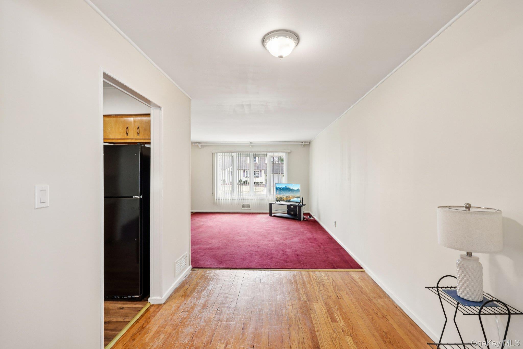 132 Albertson Parkway, Albertson, NY 11507