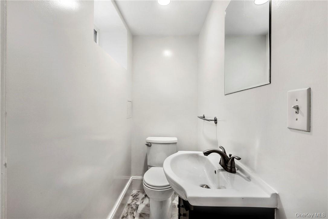 48 Rossmore Avenue, Bronxville, NY 10708