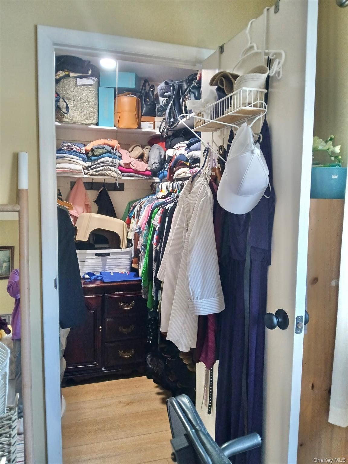 427 Aylesbury Court # A, Ridge, NY 11961