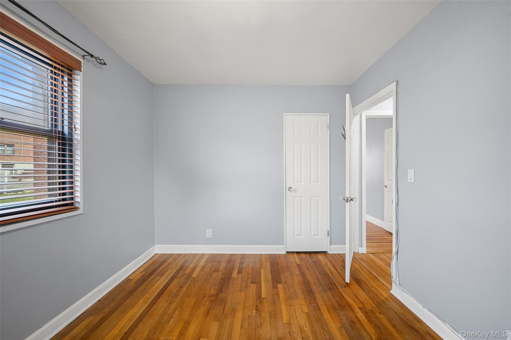 246-29 57th Drive # B110, Douglaston, NY 11362