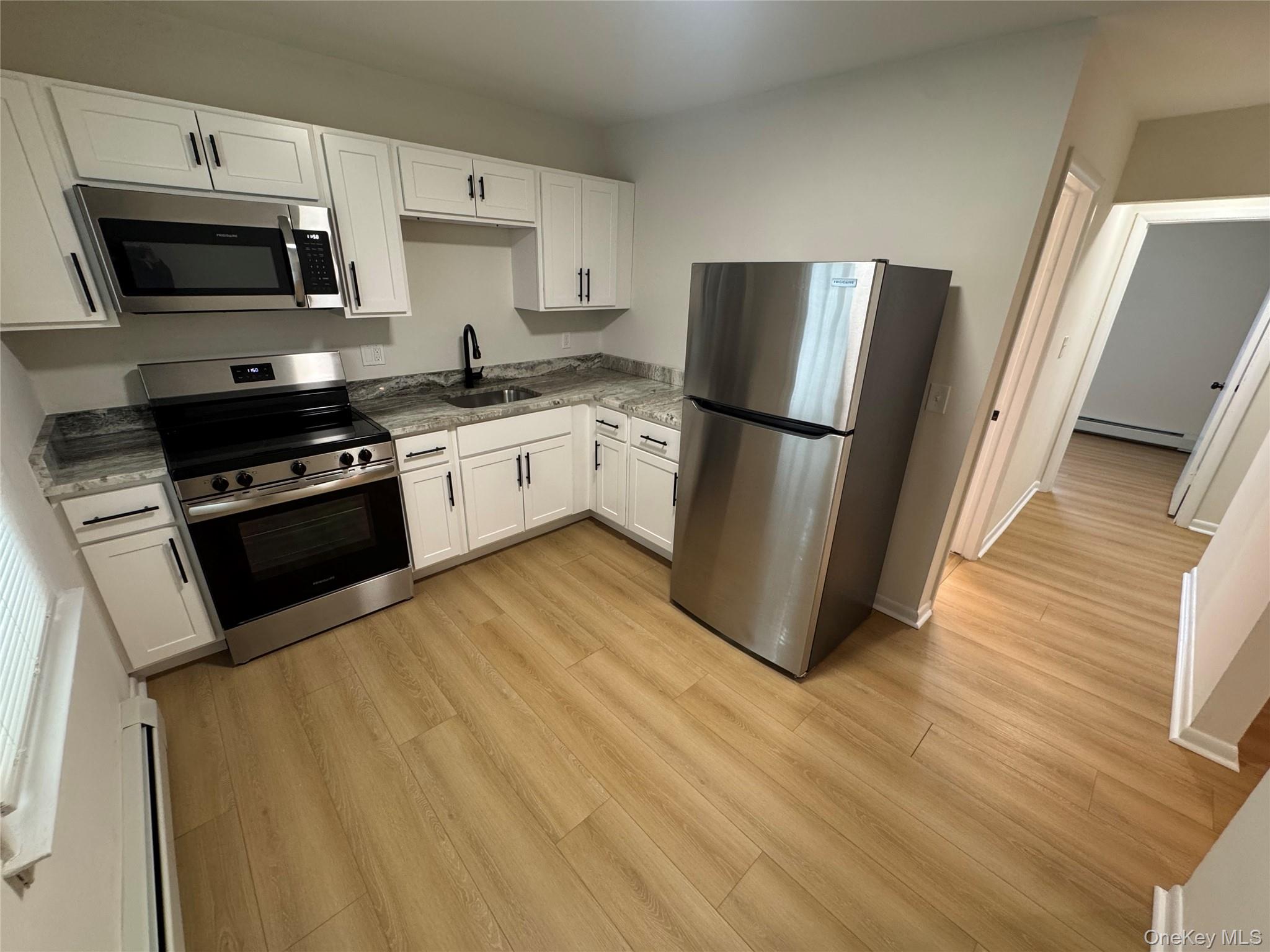 98 E Market Street # C16, Hyde Park, NY 12538