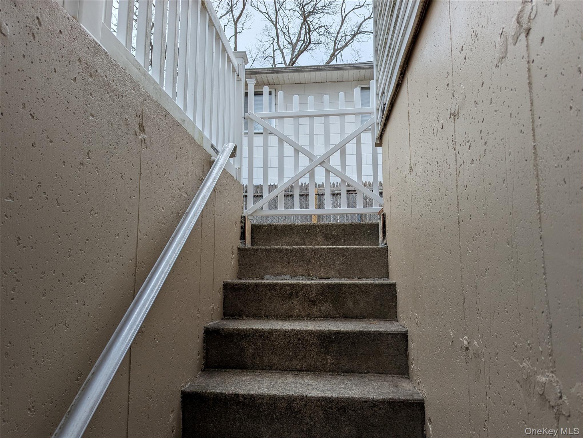 38 3rd Street, Ronkonkoma, NY 11779