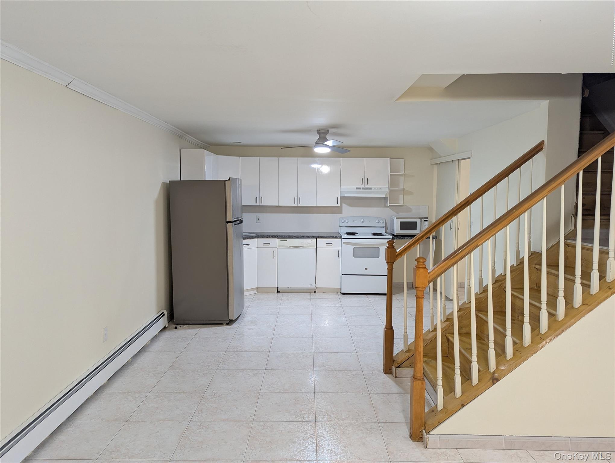 38 3rd Street, Ronkonkoma, NY 11779