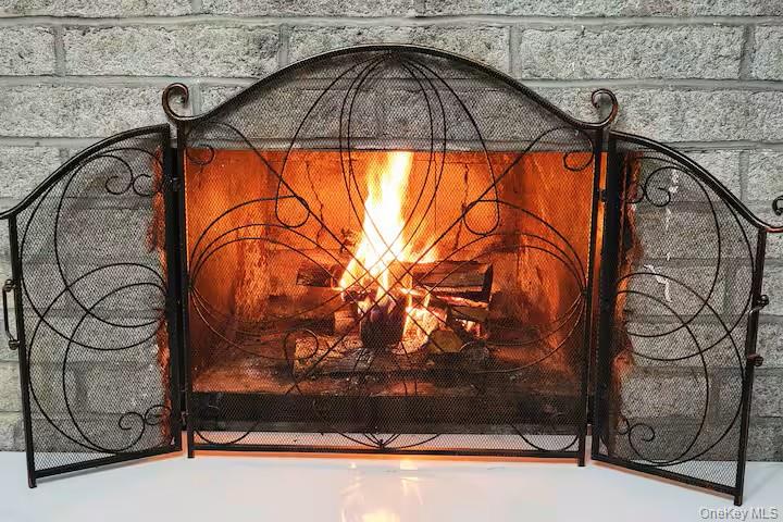 9 Brophy Road, Hurleyville, NY 12747