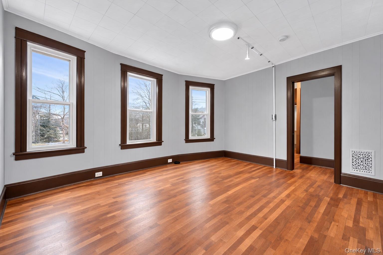 148 Winnikee Avenue # 2, Poughkeepsie, NY 12601