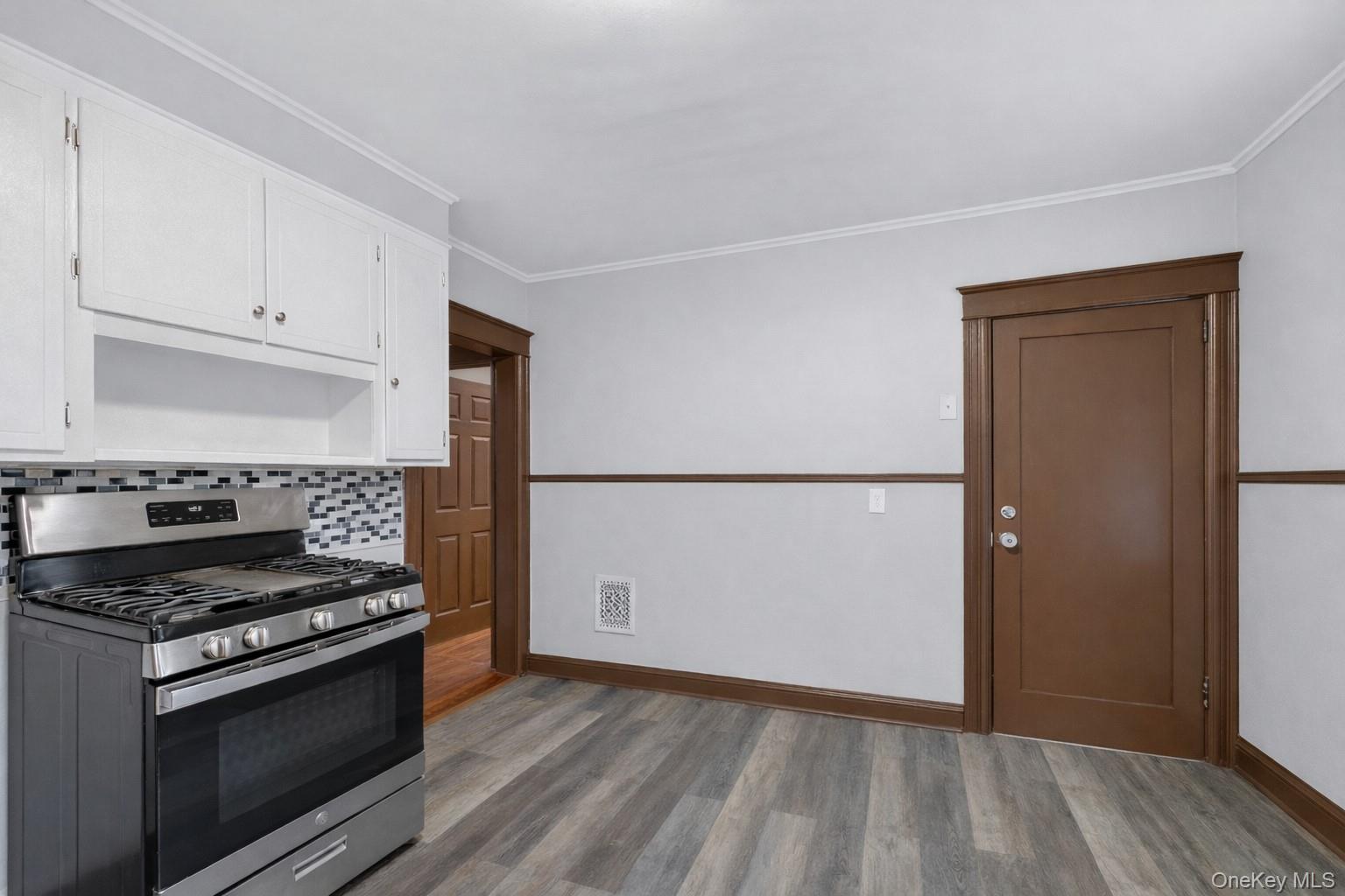 148 Winnikee Avenue # 2, Poughkeepsie, NY 12601