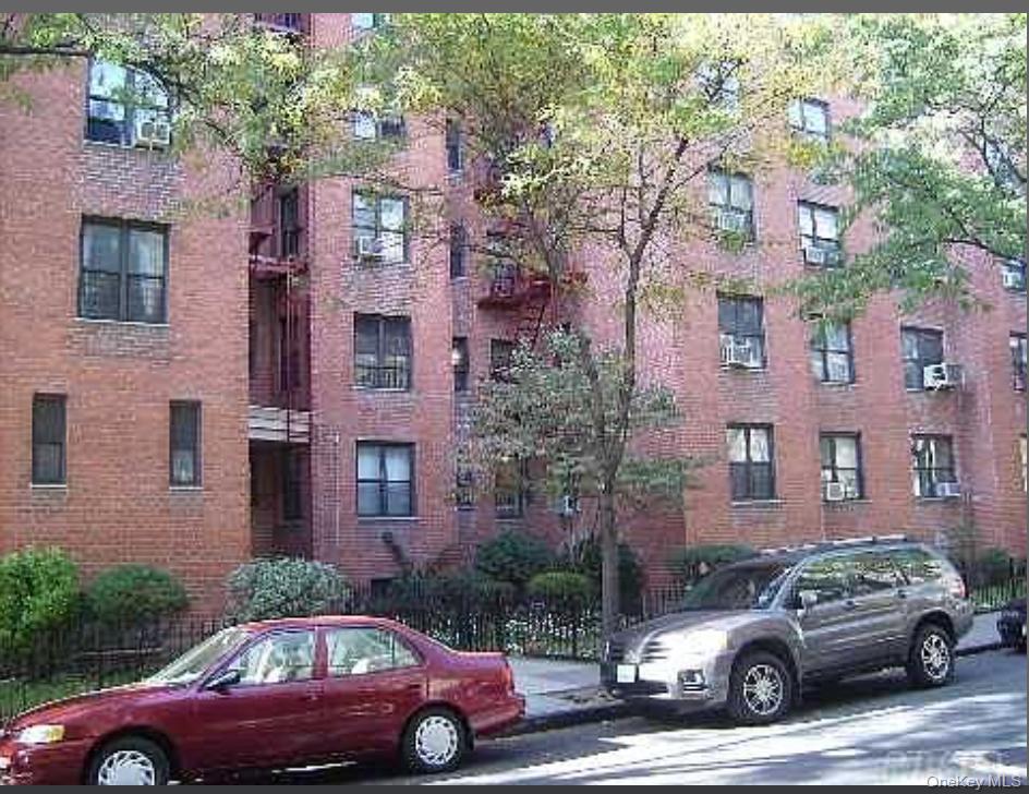 3326 82nd Street # 1J, Jackson Heights, NY 11372