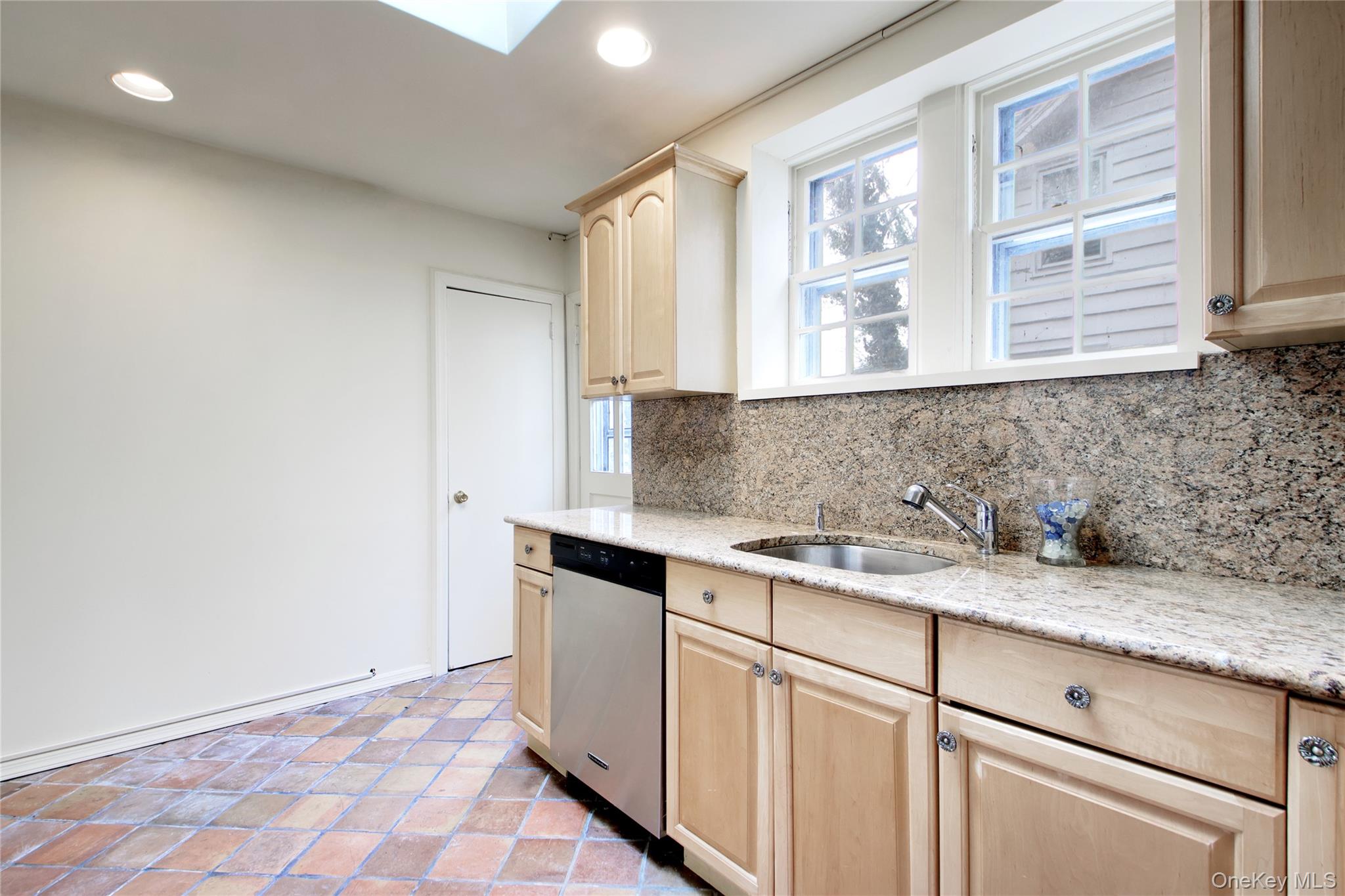 1613 Northern Boulevard, Roslyn, NY 11576