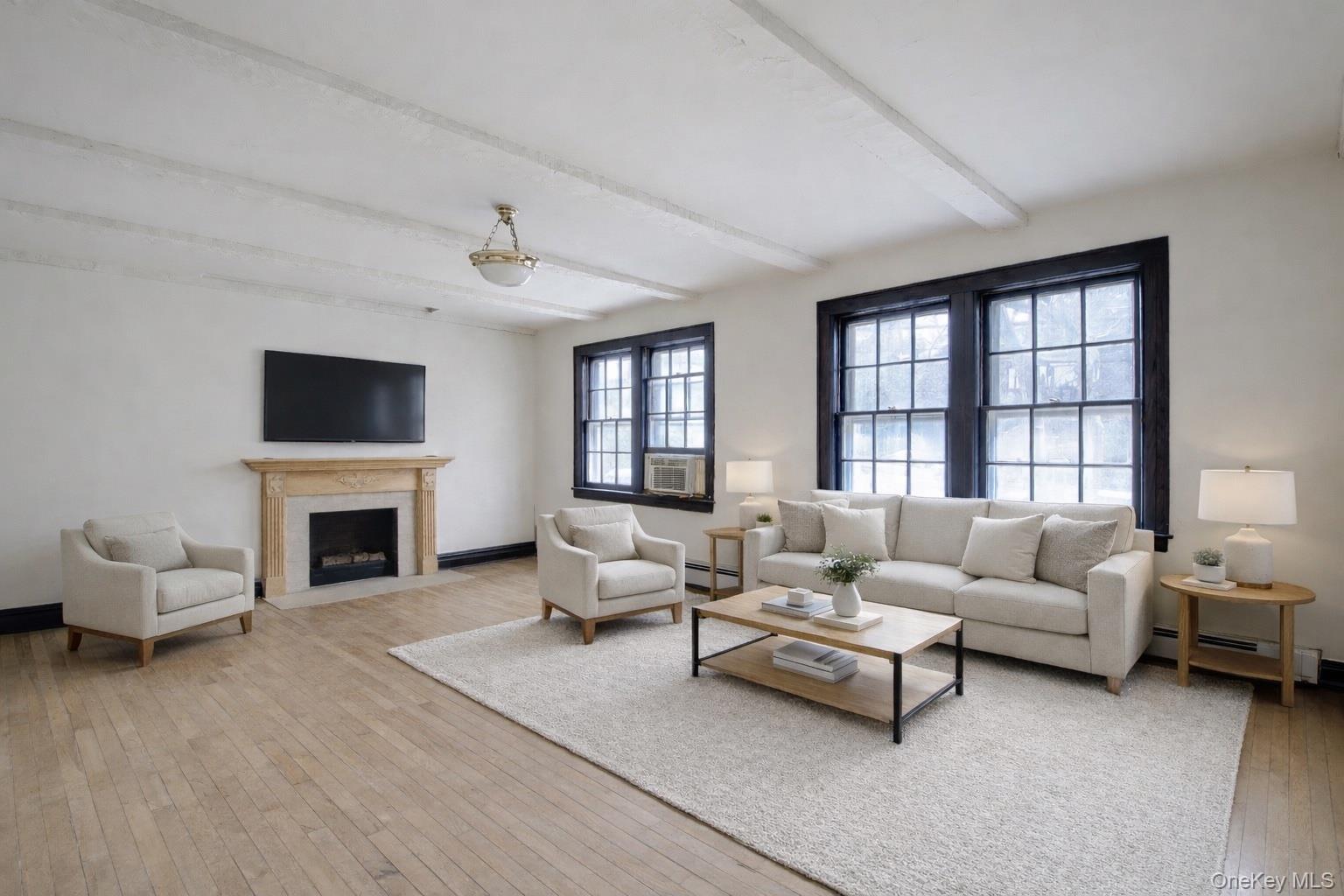 1613 Northern Boulevard, Roslyn, NY 11576