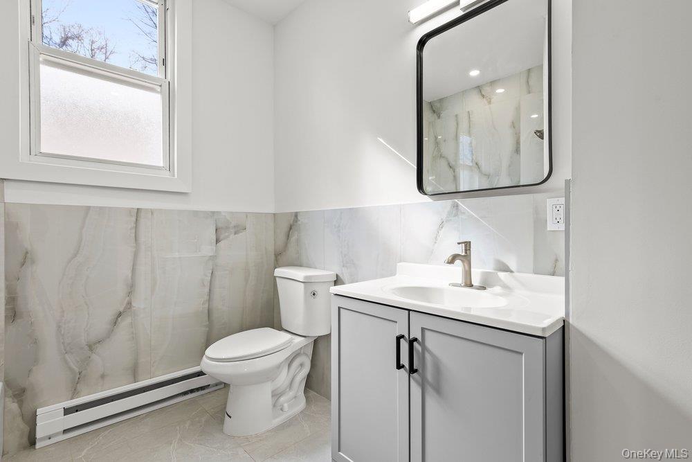 10 S 14th Avenue, Mount Vernon, NY 10550