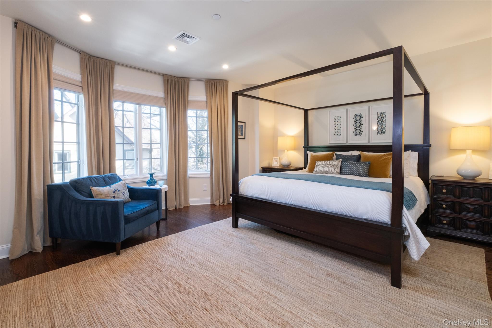 35 1st Street, Pelham, NY 10803