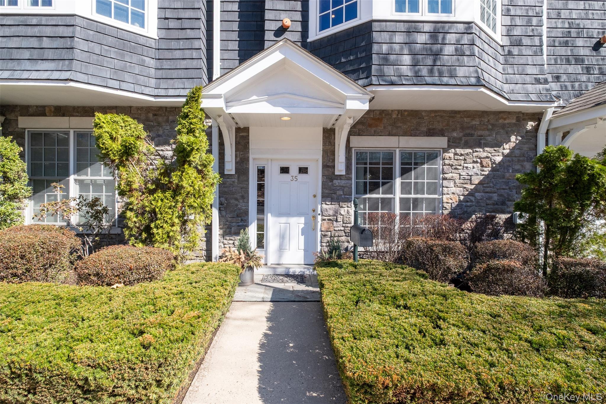 35 1st Street, Pelham, NY 10803