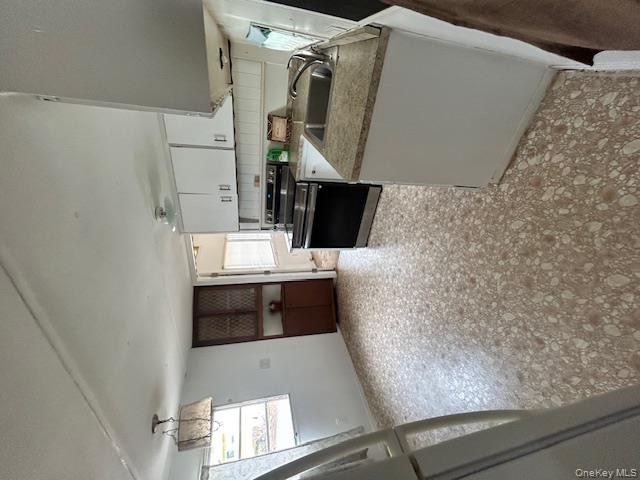 658 SOUND AVE # E-5, Calverton, NY 11933