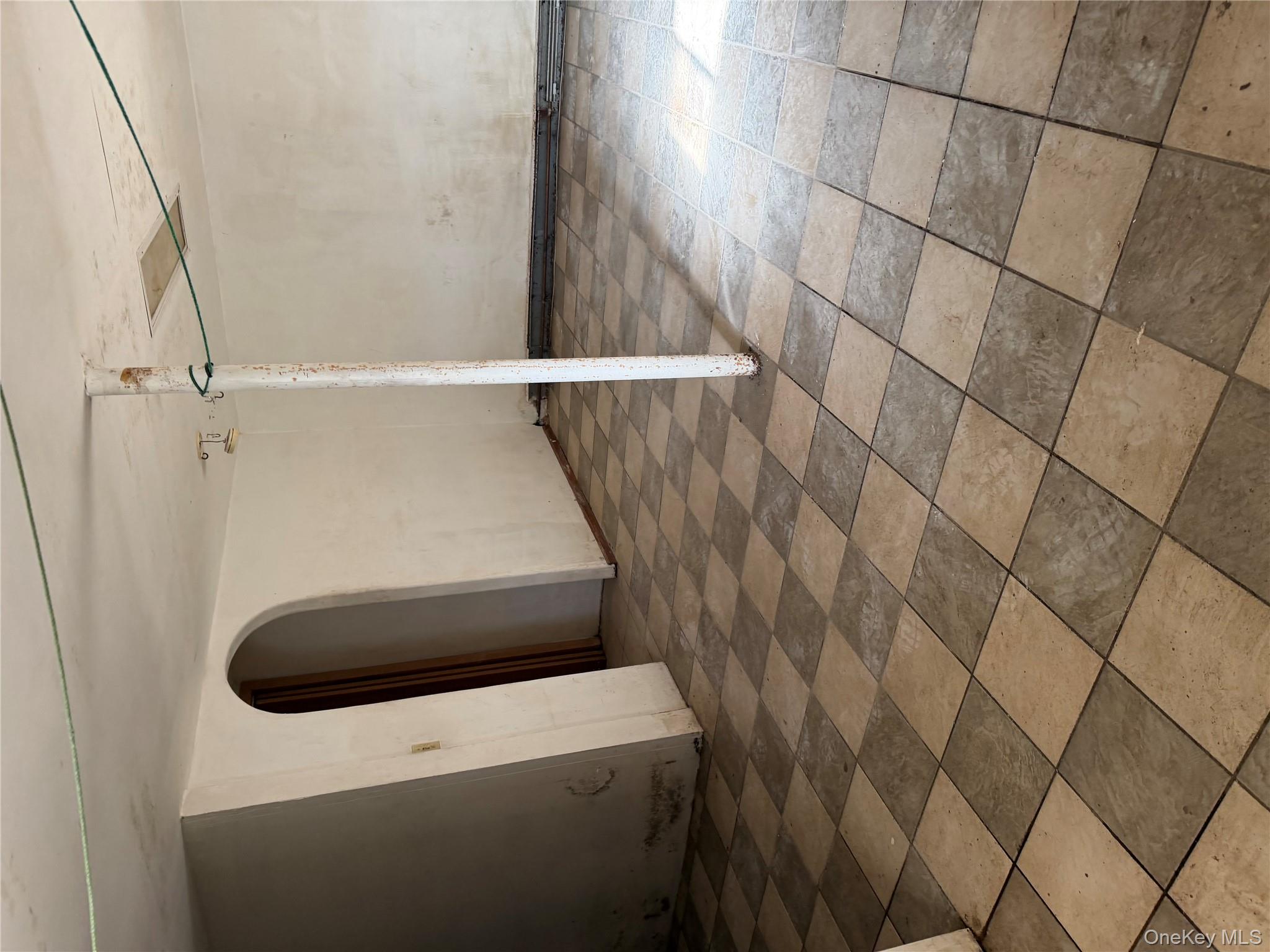 60 Webb Avenue, Patchogue, NY 11772