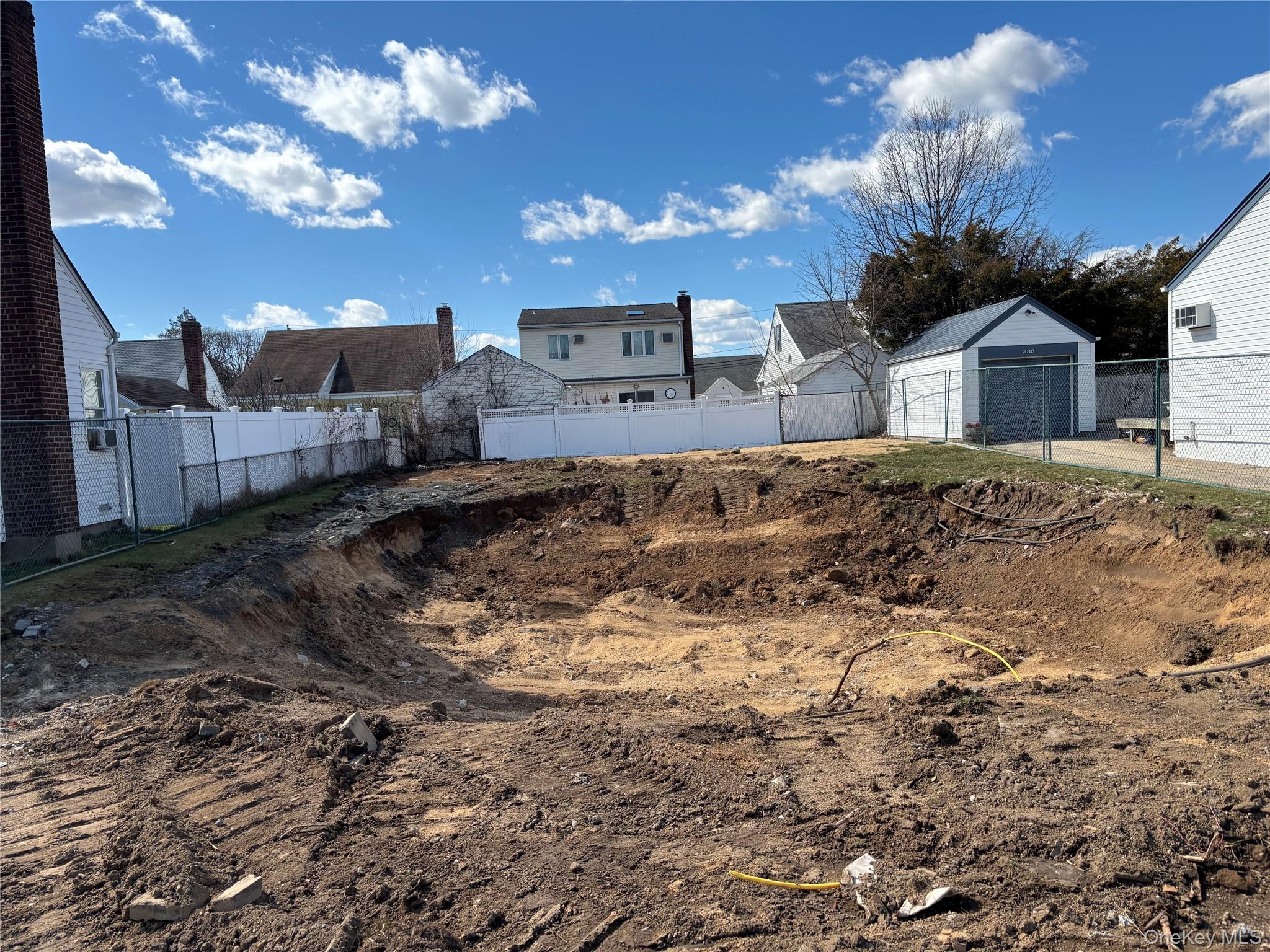 292 Madison Street, Franklin Square, NY 11010