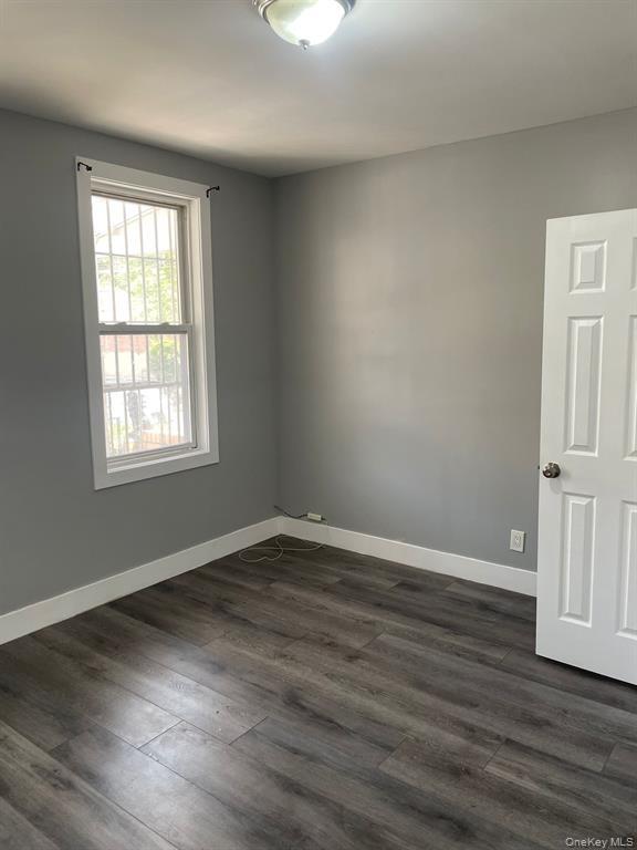 1038 E 224th Street, Bronx, NY 10466