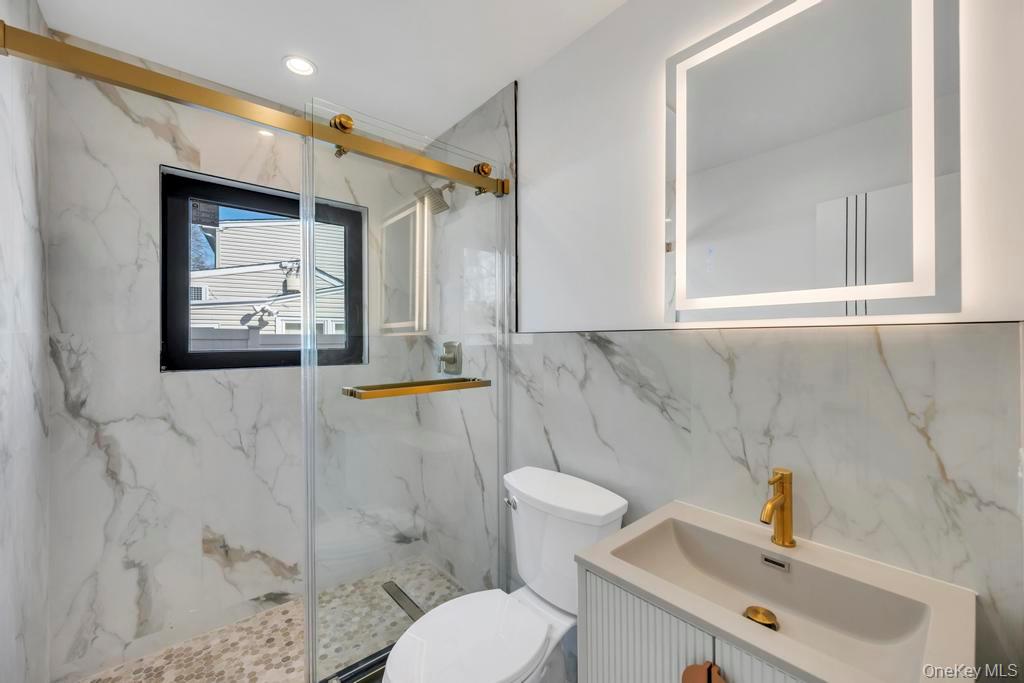 26 Fieldstone Drive, Syosset, NY 11791