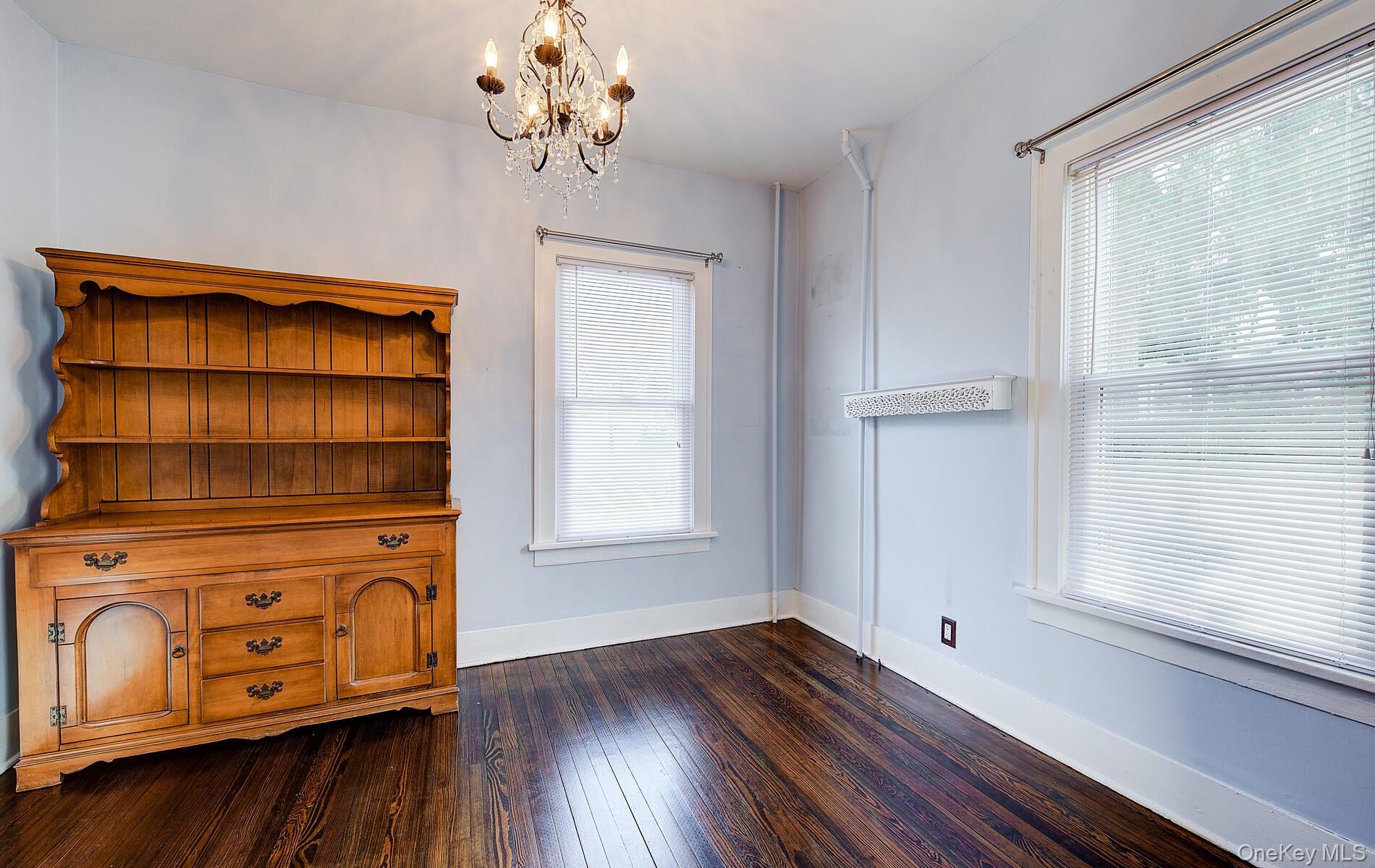 256 Nassau Road, Huntington, NY 11743