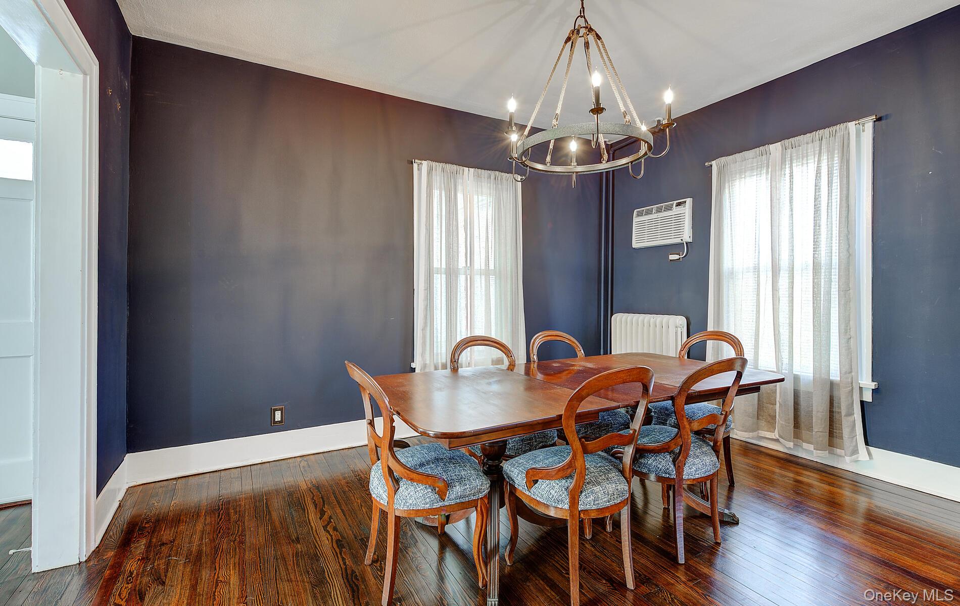 256 Nassau Road, Huntington, NY 11743