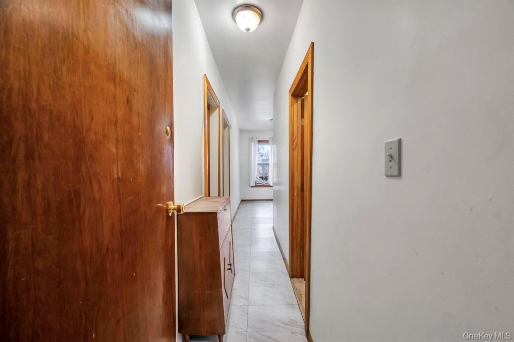 634 E 3rd Street, Brooklyn, NY 11218
