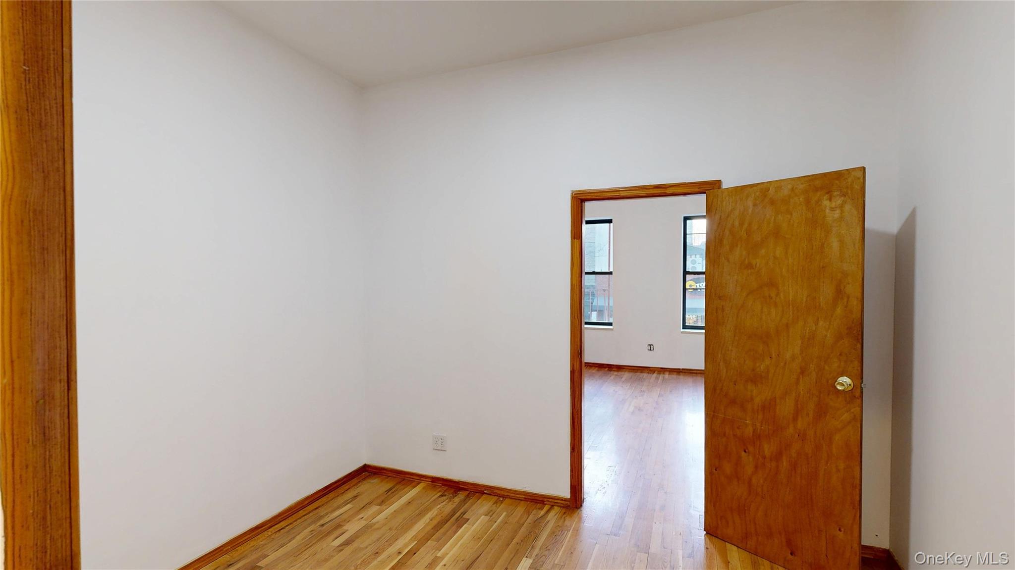 954 Manhattan Avenue, Brooklyn, NY 11222