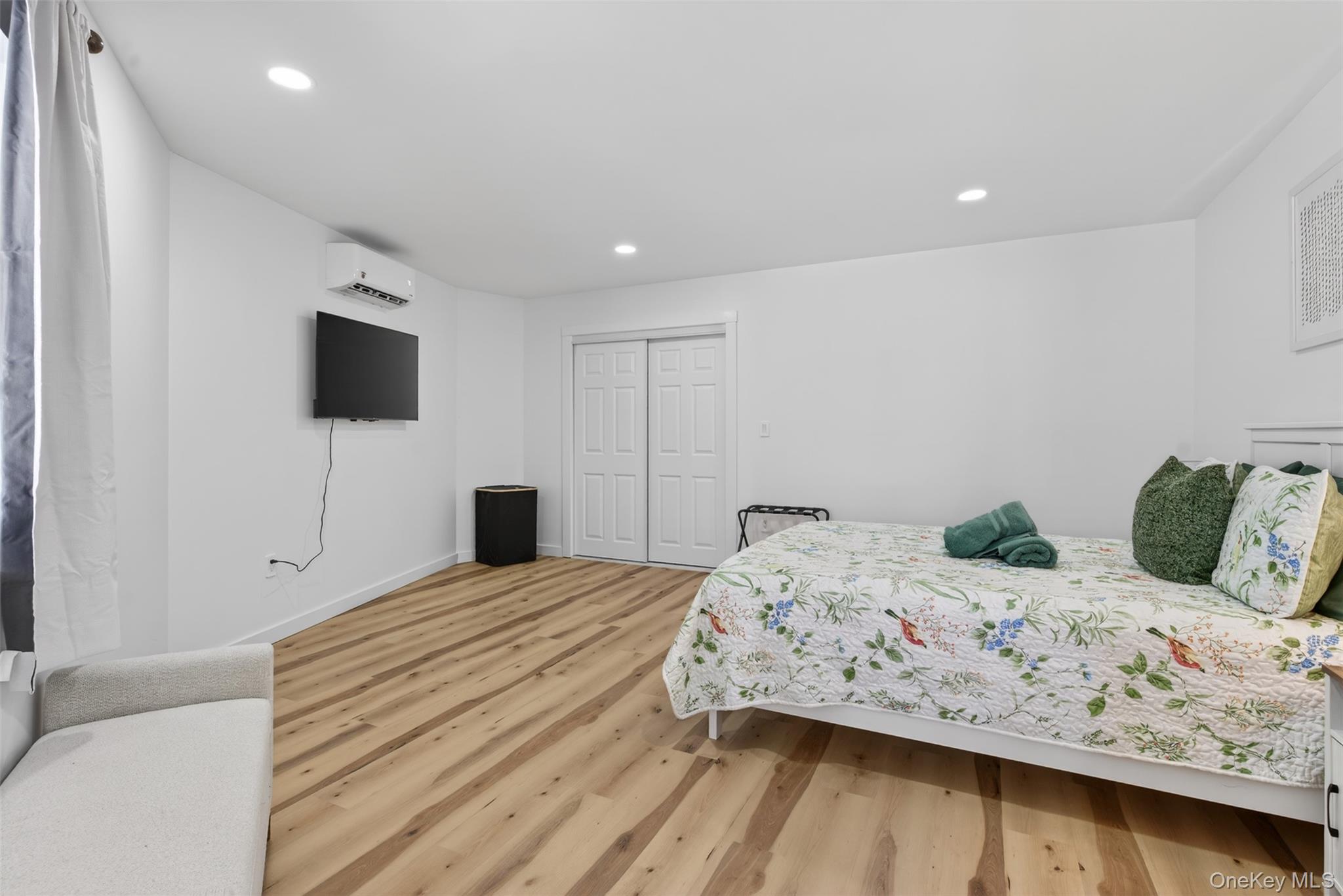 106 Post Road, Slate Hill, NY 10973