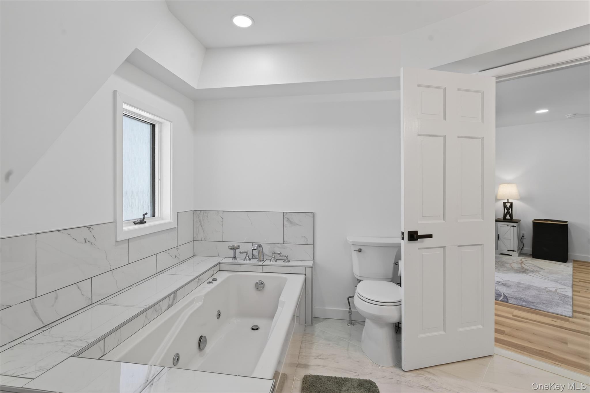 106 Post Road, Slate Hill, NY 10973