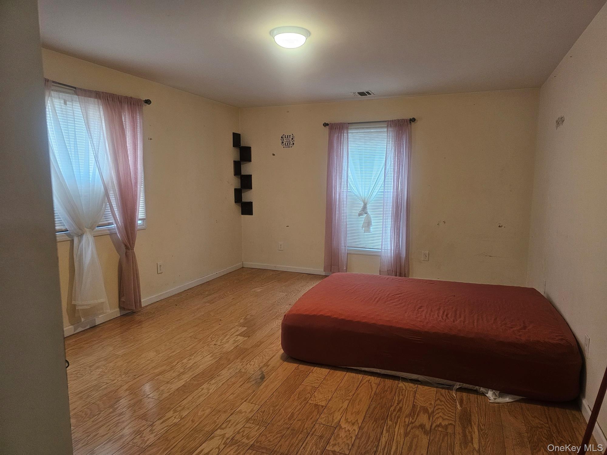 558 Meade Avenue, Bellport, NY 11713