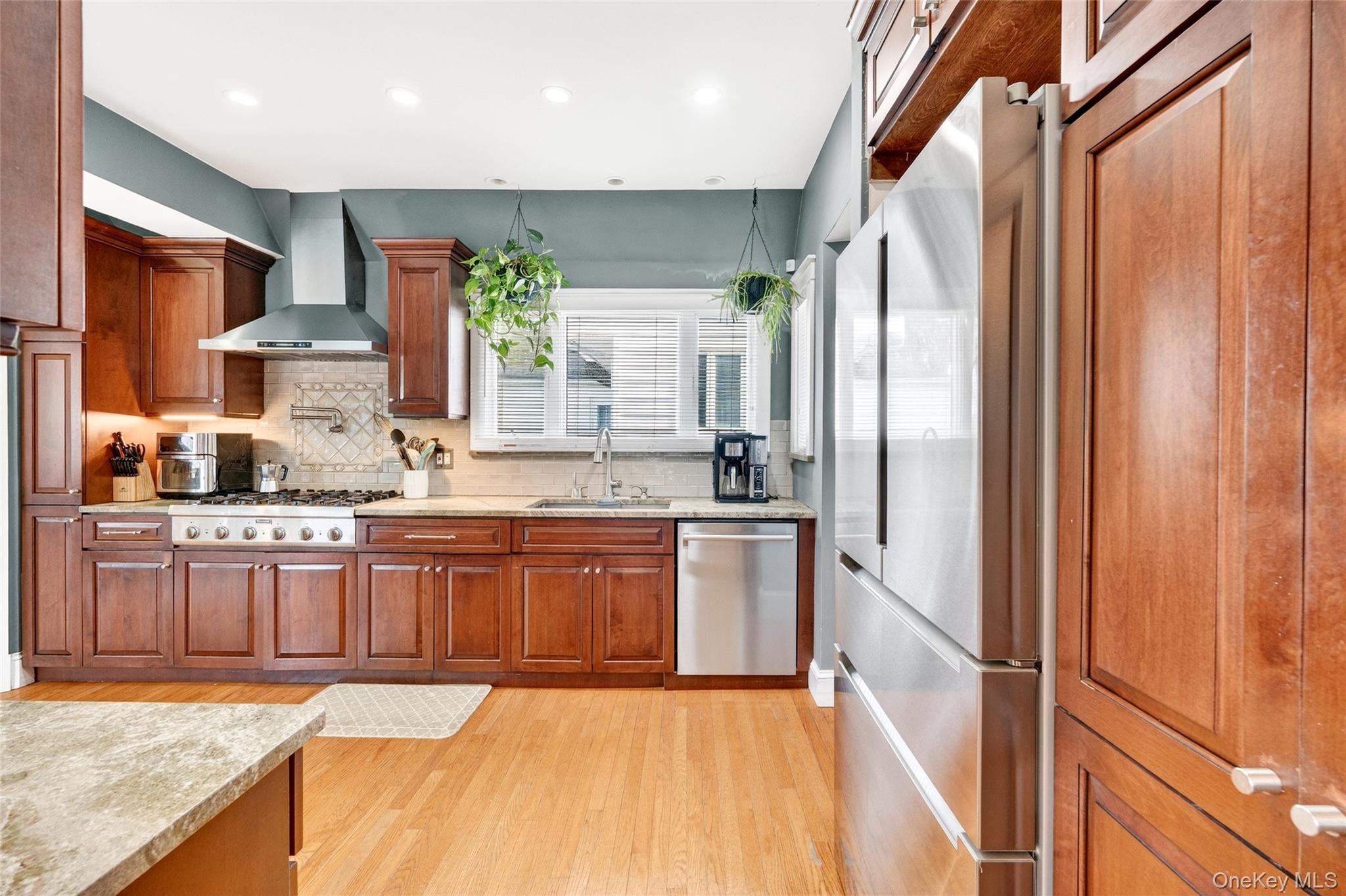 14 Columbia Place, Mount Vernon, NY 10552