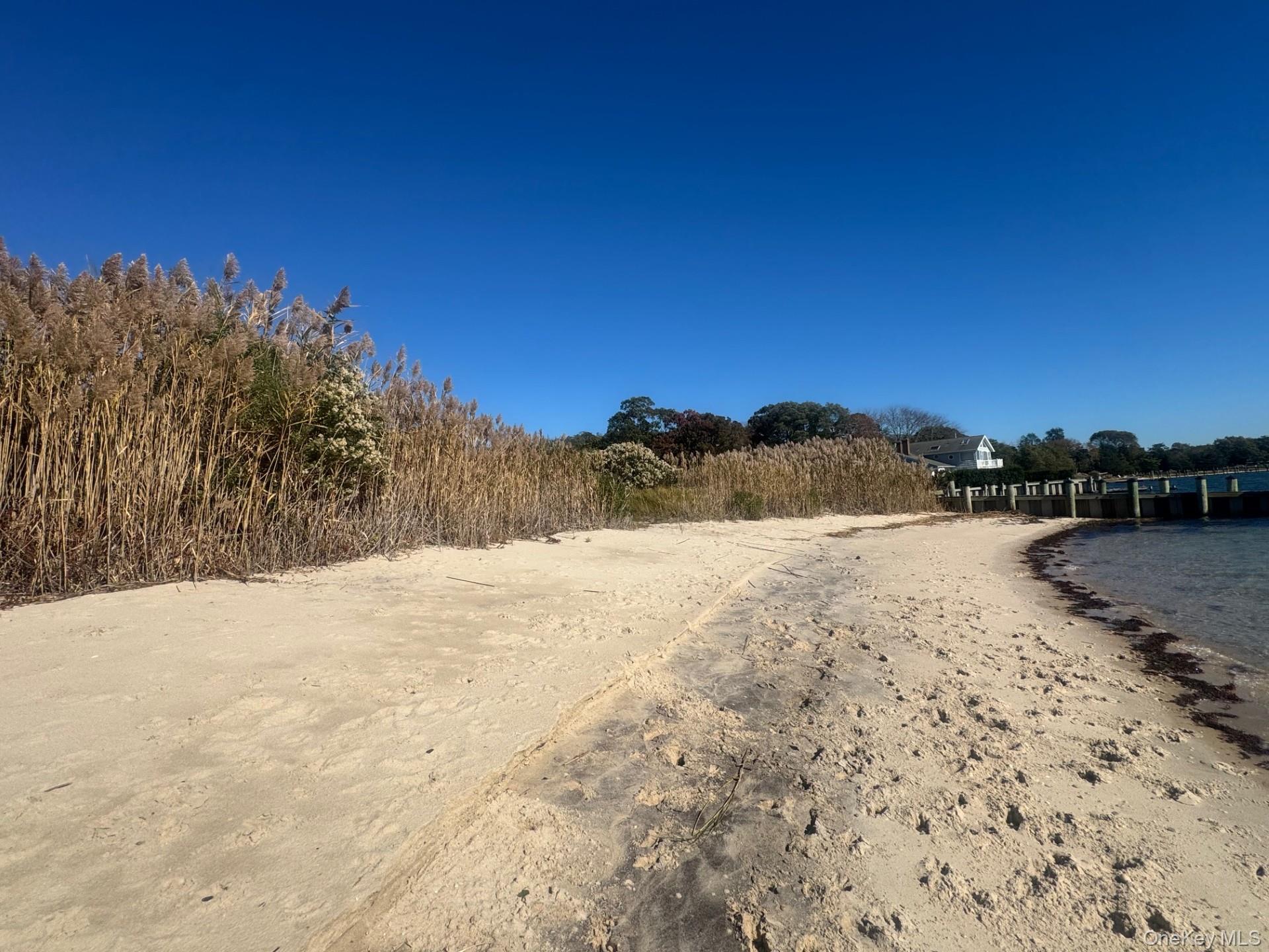 16 Primrose Lane, Aquebogue, NY 11931