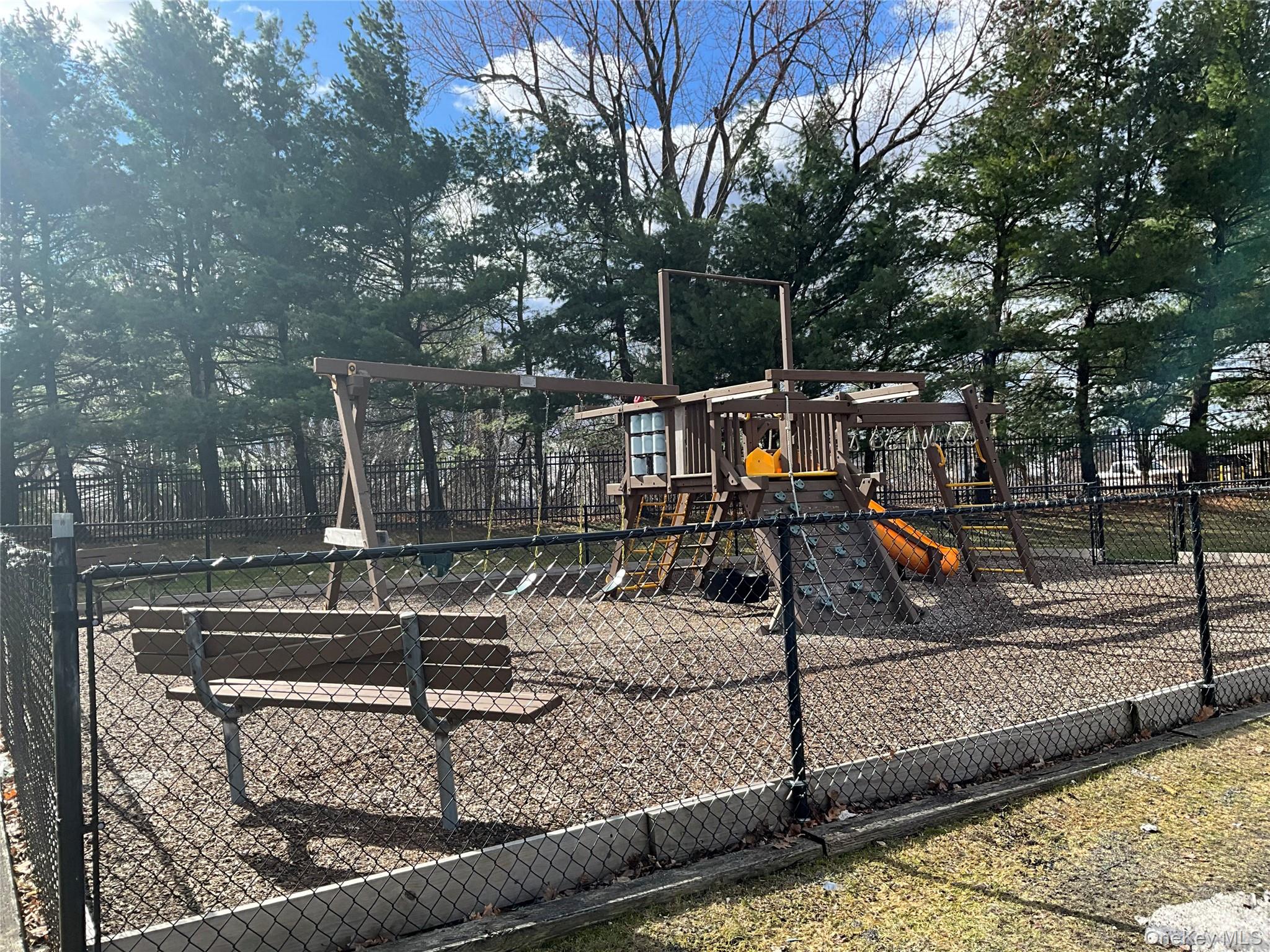 100 Hillside Drive # B10, Middletown, NY 10941