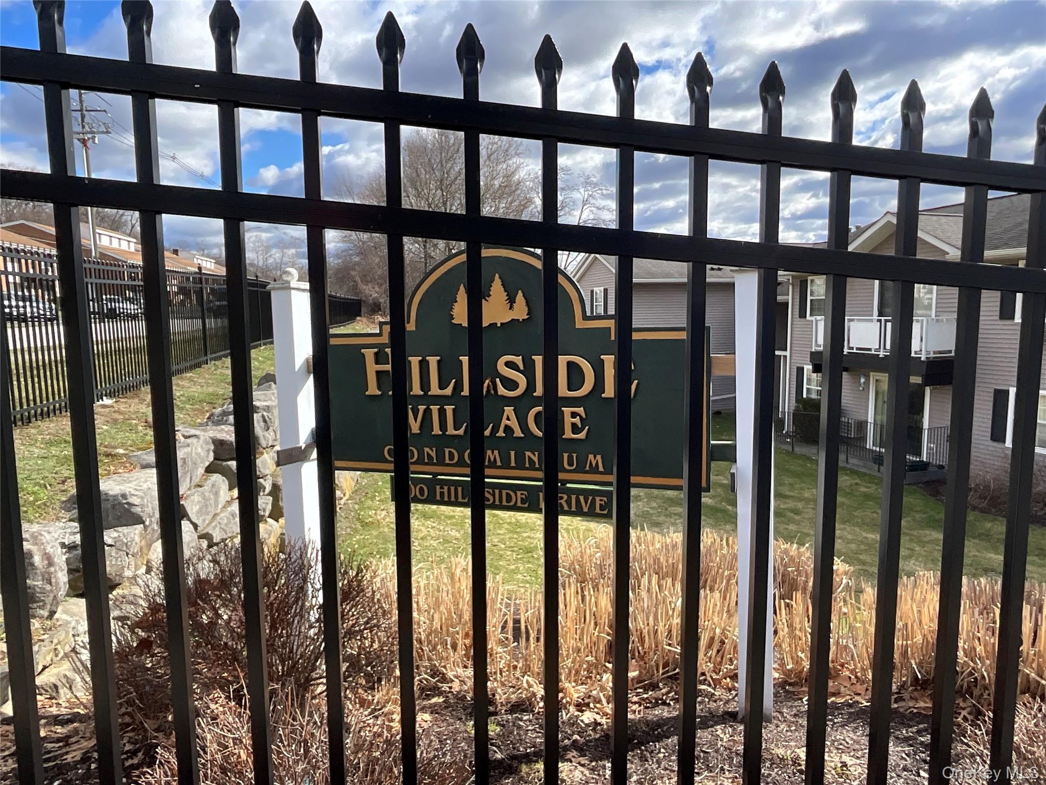 100 Hillside Drive # B10, Middletown, NY 10941